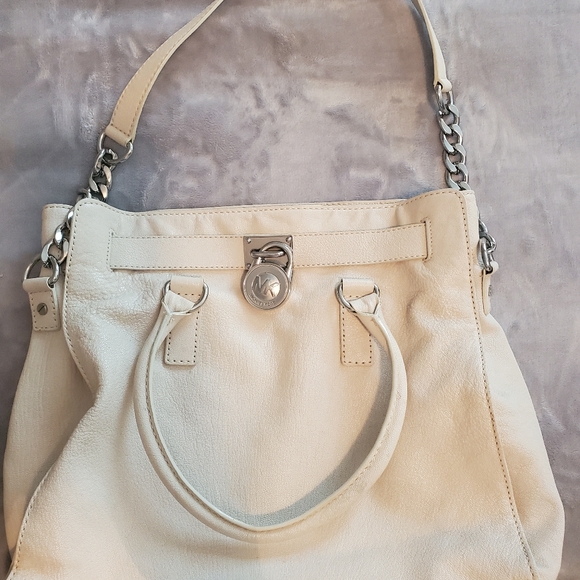 Michael Kors Cream purse - Picture 2 of 5